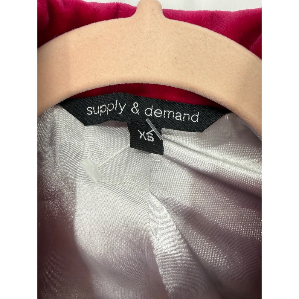 Supply & Demand Blazer Women XS Fuchsia Pink Velvet Notched Lapel NEW - Picture 2 of 10